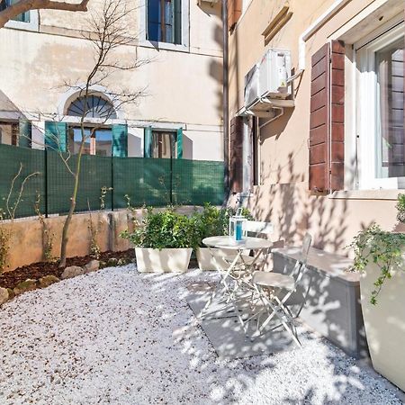 Garden Mini Flat Specola Apartment Падуа Екстериор снимка